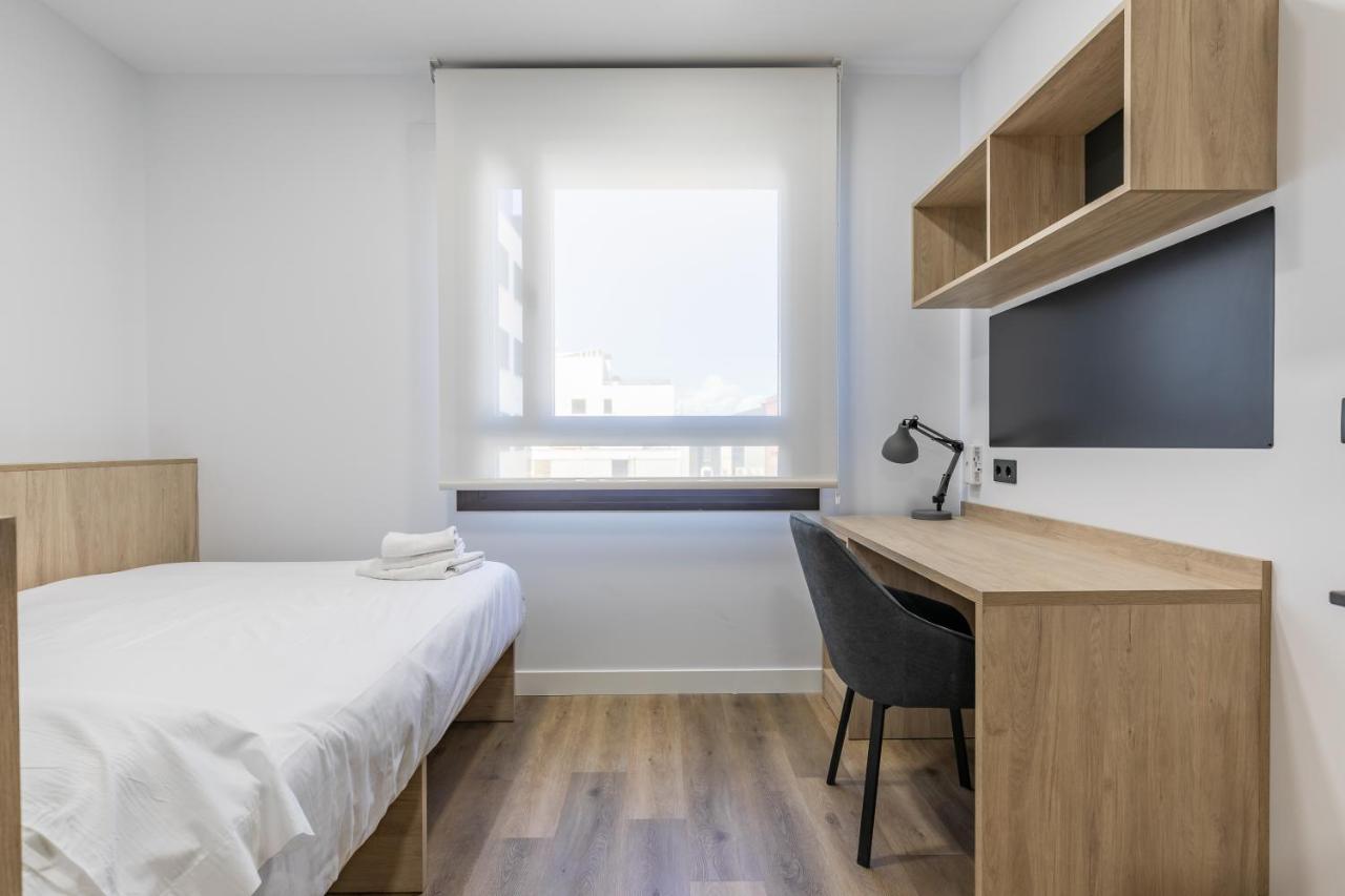 Micampus Xaudaro Student Residence Madrid Exterior foto