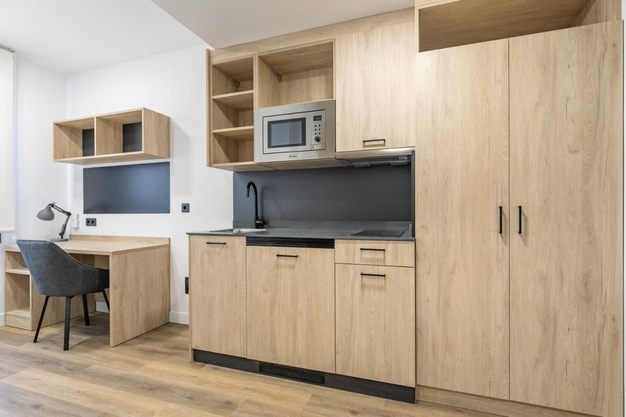 Micampus Xaudaro Student Residence Madrid Exterior foto